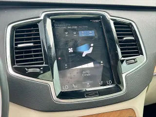 Volvo XC90 2022 AWD T6 Momentum 6-Passenger 4dr SUV