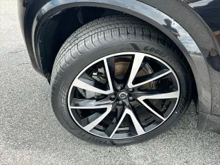 Volvo XC90 2022 AWD T6 Momentum 6-Passenger 4dr SUV