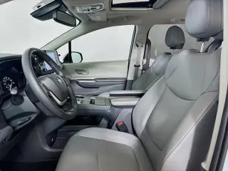 Toyota Sienna 2023 XLE 8-Passenger 4dr Mini-Van