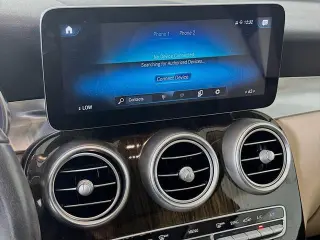 Mercedes-Benz GLC 2021 GLC 300 4dr SUV
