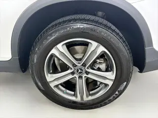 Mercedes-Benz GLC 2021 GLC 300 4dr SUV