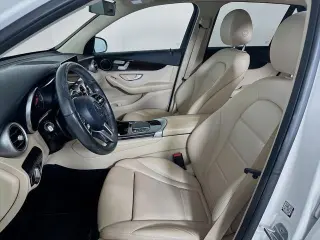 Mercedes-Benz GLC 2021 GLC 300 4dr SUV