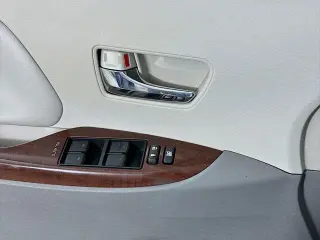 Toyota Sienna 2013 XLE 7-Passenger Auto Access Seat 4dr Mini-Van
