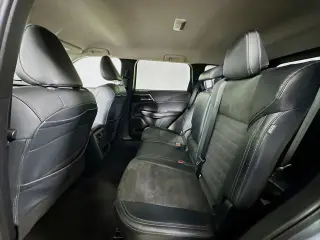 Mitsubishi Outlander 2023 SE 4dr SUV