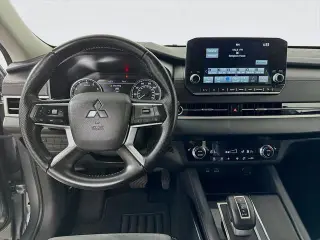 Mitsubishi Outlander 2023 SE 4dr SUV