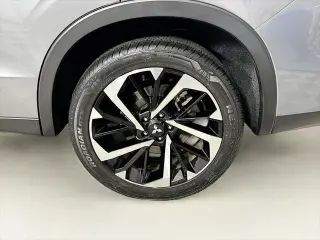 Mitsubishi Outlander 2023 SE 4dr SUV