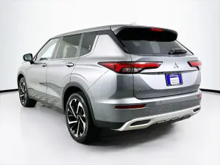 Mitsubishi Outlander 2023 SE 4dr SUV