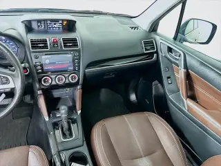 Subaru Forester 2017 AWD 2.0XT Touring 4dr Wagon
