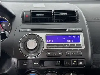 Honda Fit 2007 4dr Hatchback 5A