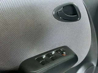 Honda Fit 2007 4dr Hatchback 5A