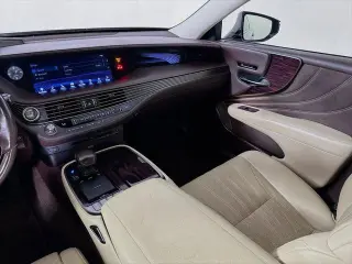 Lexus LS 500 2019 4dr Sedan