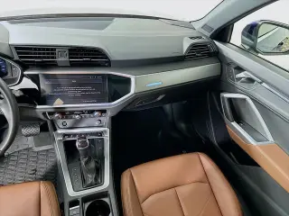Audi Q3 2025 AWD quattro S line Premium Plus 45 TFSI 4dr SUV