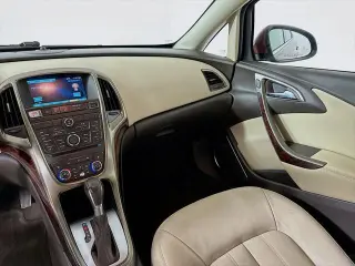 Buick Verano 2015 Leather Group 4dr Sedan