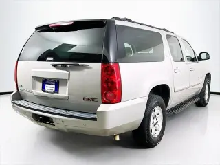 GMC Yukon XL 2007 SLT 4dr SUV w/4SB w/ SLT-2 Package