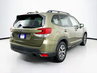 Subaru Forester 2022 AWD Premium 4dr Crossover