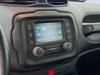 Jeep Renegade 2017 Latitude 4dr SUV