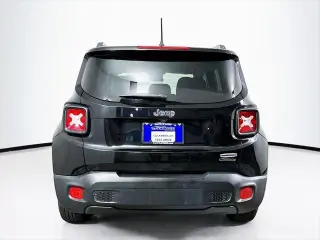 Jeep Renegade 2017 Latitude 4dr SUV