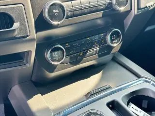 Ford Expedition 2019 4x2 XLT 4dr SUV