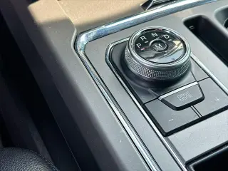 Ford Expedition 2019 4x2 XLT 4dr SUV