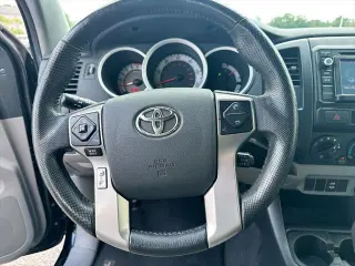 Toyota Tacoma 2015 4x2 PreRunner 4dr Double Cab 5.0 ft SB 4A