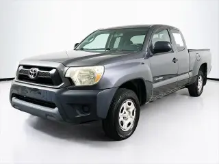 Toyota Tacoma 2014 4x2 Base 4dr Access Cab 6.1 ft SB 5M