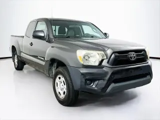 Toyota Tacoma 2014 4x2 Base 4dr Access Cab 6.1 ft SB 5M