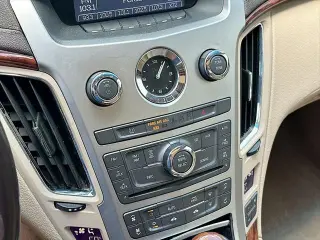 Cadillac CTS 2010 3.0L V6 Luxury 4dr Sedan
