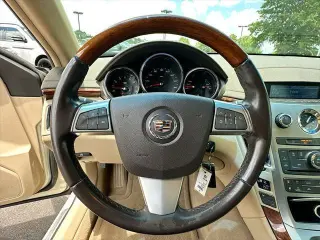 Cadillac CTS 2010 3.0L V6 Luxury 4dr Sedan