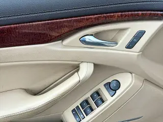 Cadillac CTS 2010 3.0L V6 Luxury 4dr Sedan