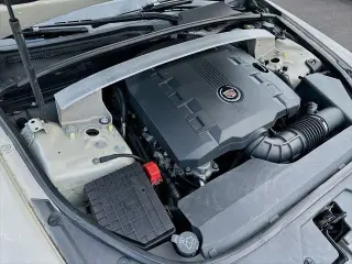 Cadillac CTS 2010 3.0L V6 Luxury 4dr Sedan