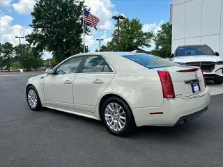 Cadillac CTS 2010 3.0L V6 Luxury 4dr Sedan