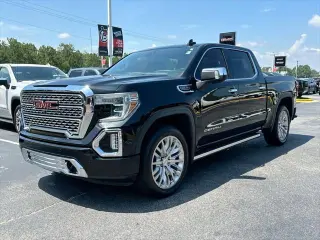 GMC Sierra 1500 2019 4x4 Denali 4dr Crew Cab 5.8 ft. SB