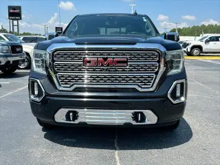 GMC Sierra 1500 2019 4x4 Denali 4dr Crew Cab 5.8 ft. SB