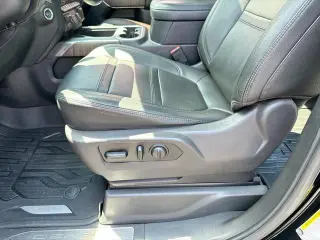 GMC Sierra 1500 2019 4x4 Denali 4dr Crew Cab 5.8 ft. SB