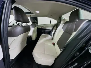 Toyota Corolla Hybrid 2024 SE 4dr Sedan