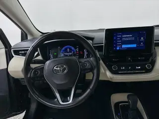 Toyota Corolla Hybrid 2024 SE 4dr Sedan