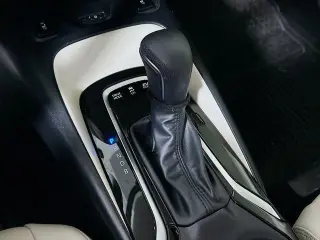 Toyota Corolla Hybrid 2024 SE 4dr Sedan
