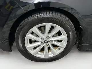 Toyota Corolla Hybrid 2024 SE 4dr Sedan