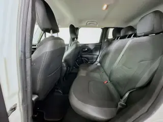 Jeep Renegade 2017 Latitude 4dr SUV