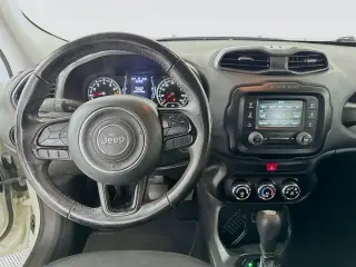 Jeep Renegade 2017 Latitude 4dr SUV