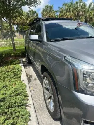 GMC Yukon XL 2019 4x4 Denali 4dr SUV