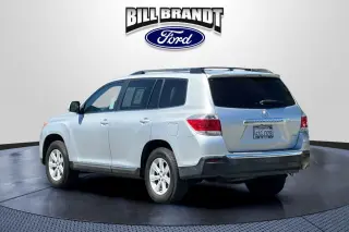 Toyota Highlander 2011 AWD SE 4dr SUV