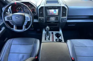 Ford F-150 2017 4x4 Raptor 4dr SuperCrew 5.5 ft. SB
