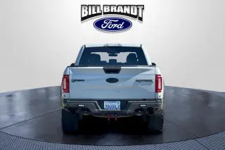 Ford F-150 2017 4x4 Raptor 4dr SuperCrew 5.5 ft. SB