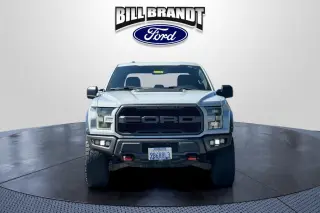 Ford F-150 2017 4x4 Raptor 4dr SuperCrew 5.5 ft. SB