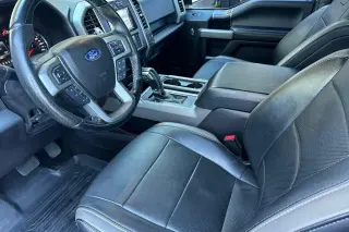 Ford F-150 2017 4x4 Raptor 4dr SuperCrew 5.5 ft. SB