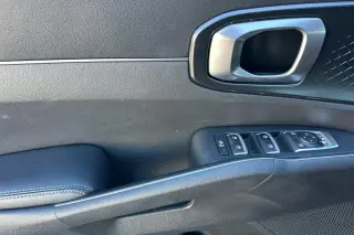 Kia Sorento Hybrid 2023 EX 4dr SUV