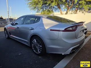 Kia Stinger 2018 4dr Sedan