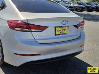 Hyundai ELANTRA 2017 SE 4dr Sedan (US midyear release)