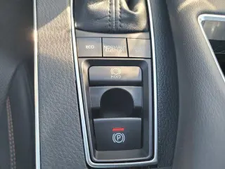 Toyota Avalon 2019 XLE 4dr Sedan